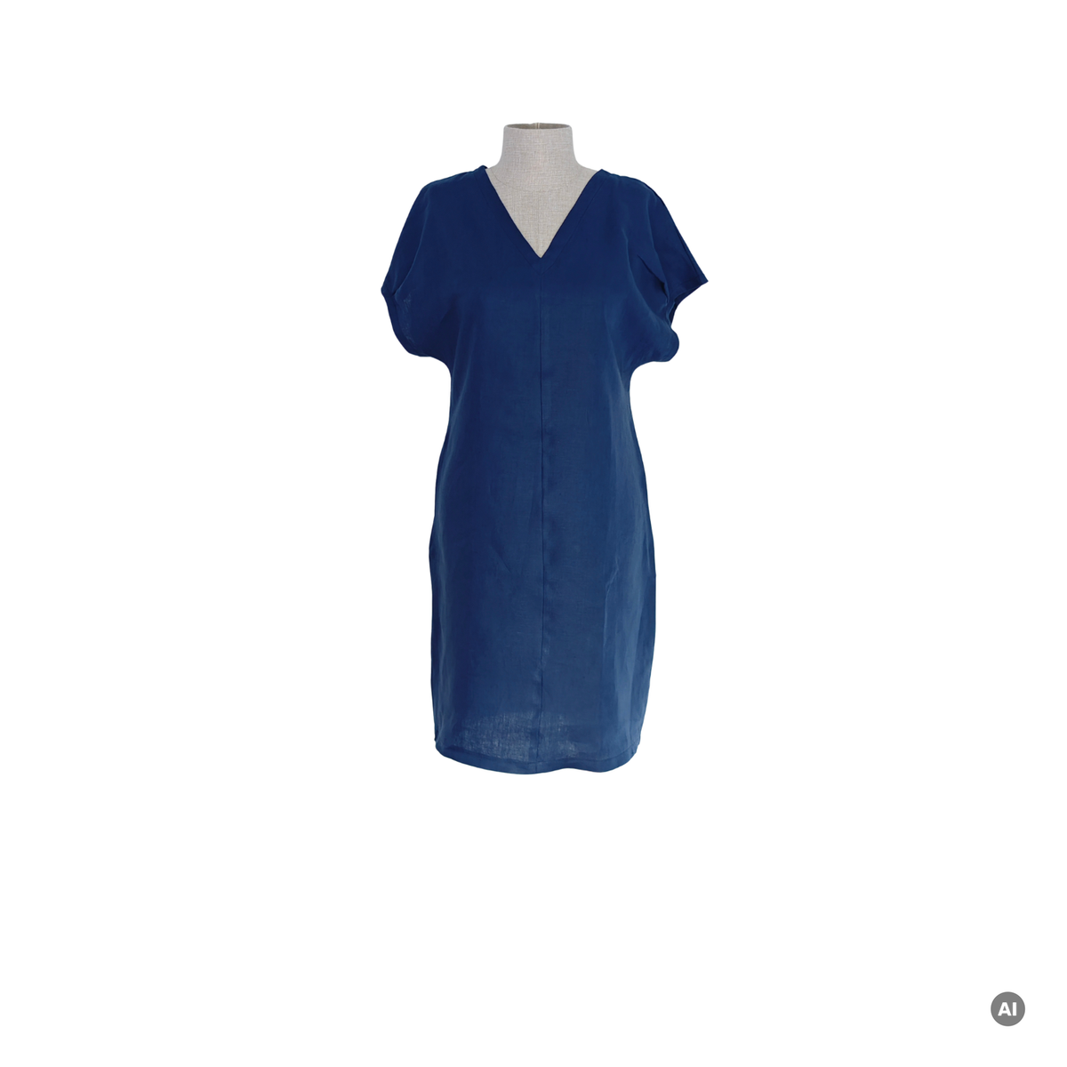 Wendekleid_Sahra_aus_Leinen_in_Dunkelblau_mit_V-Ausschnitt_vorne_Bild_mit_KI_erstellt